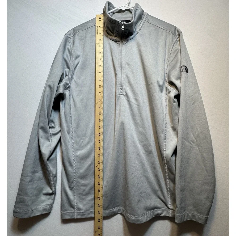 The North Face Mens Tech 1/4 Zip Pullover Gray Fleece Jacket NF0A3LHB L